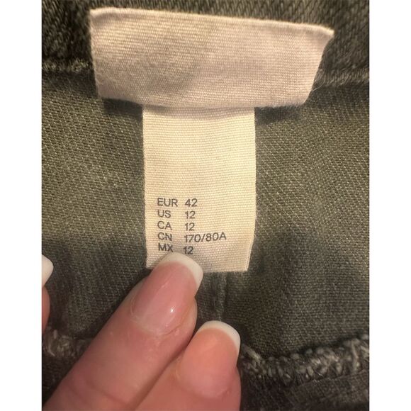 H&M Women's Size 12 Olive Green Denim Mini Skirt with Pockets - Picture 7 of 9